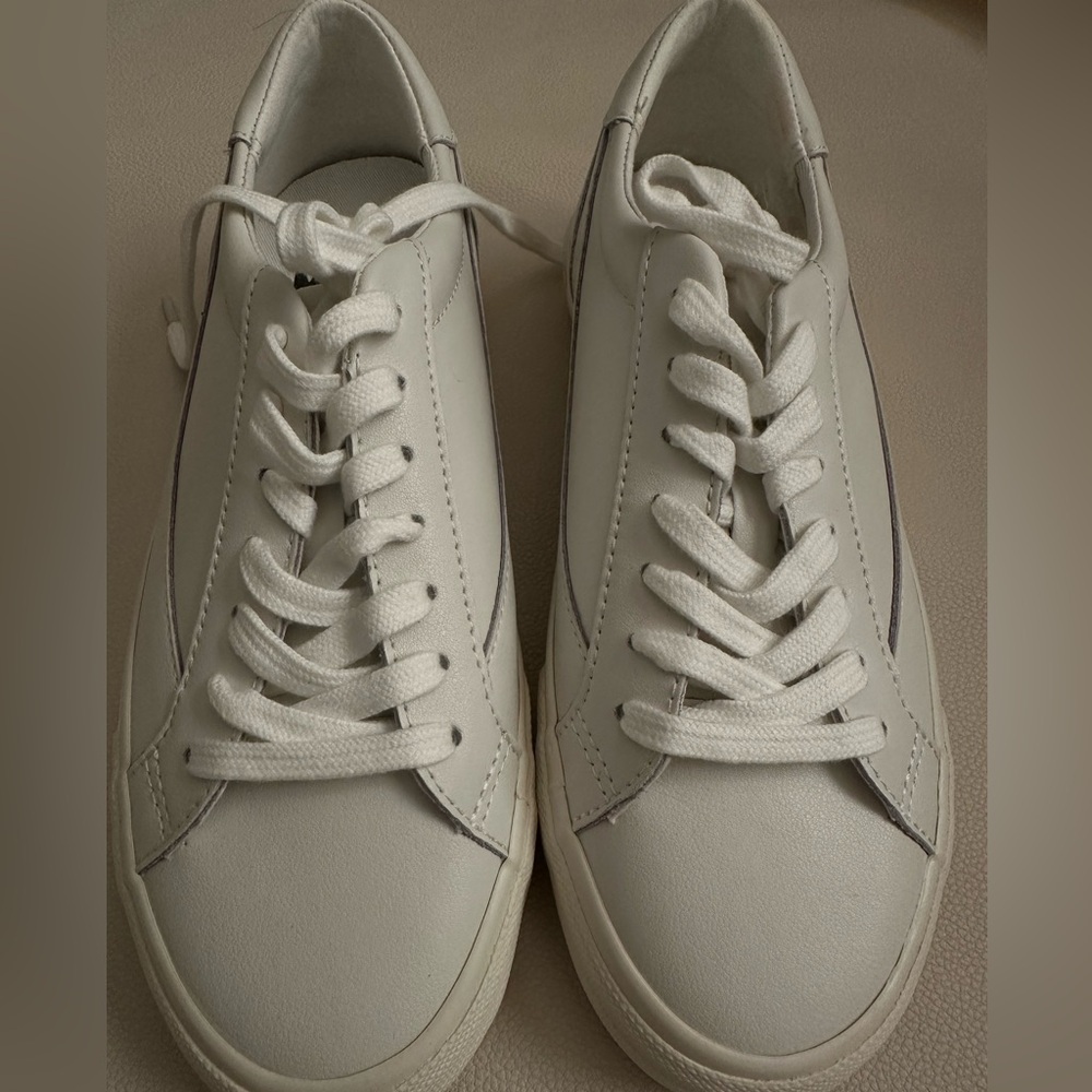 New never worn Madewell Sidewalk Low top sneakers